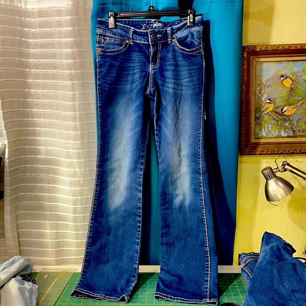 Ladies Wrangler Jeans size 3/4 34 inch inseam